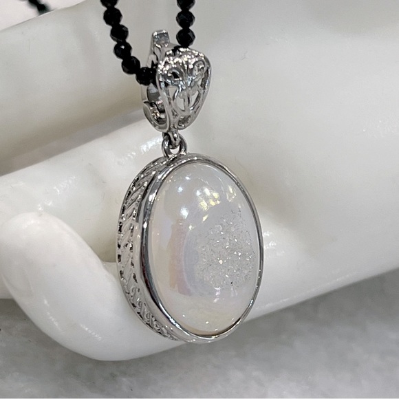 Pearl Shimmer Drusy Quartz with Thai Spinel Bead Necklace - Picture 3 of 13